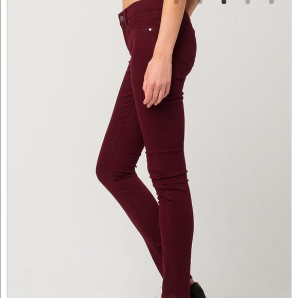 Maroon stretch jean - Picture 3 of 6